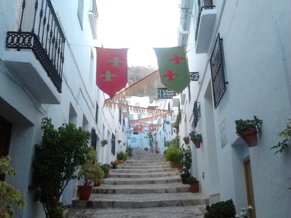 Casita Ana En El Centro De Frigiliana Apartamento Exterior foto